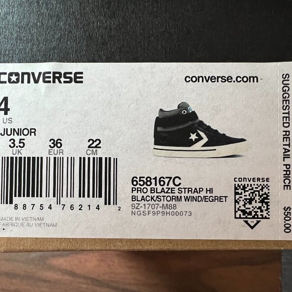 NWT Converse Pro Blaze Strap HI Black/Storm Sneaker Size 4 Boys/Junior - Picture 4 of 4